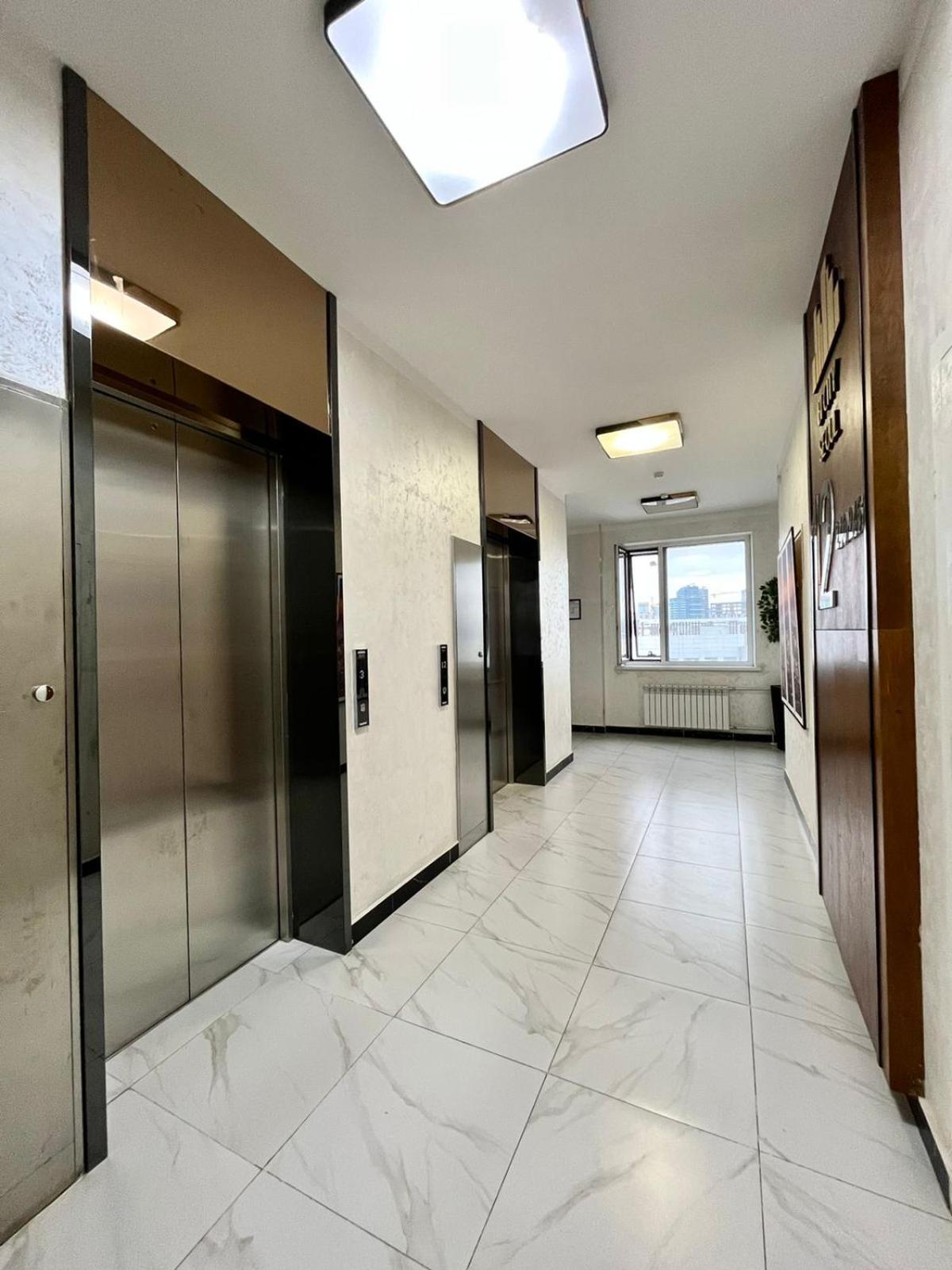 Raisson Aparthotel H346 Хан Шатыр อัสตานา ภายนอก รูปภาพ